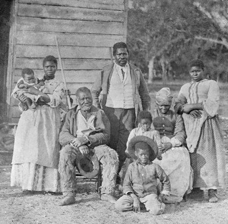 African American slave family representing five generations all born on the plantation of J. J. Smith, Beaufort, South Carolina (Everett Collection Shutterstock.com)